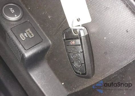 2021 Ford Escape Titanium Hybrid from USA, damaged, VIN 1FMCU9DZ6MUA75617